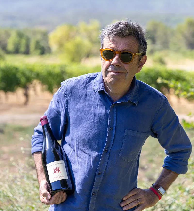 Vigneron du domaine Les Terres Promises
