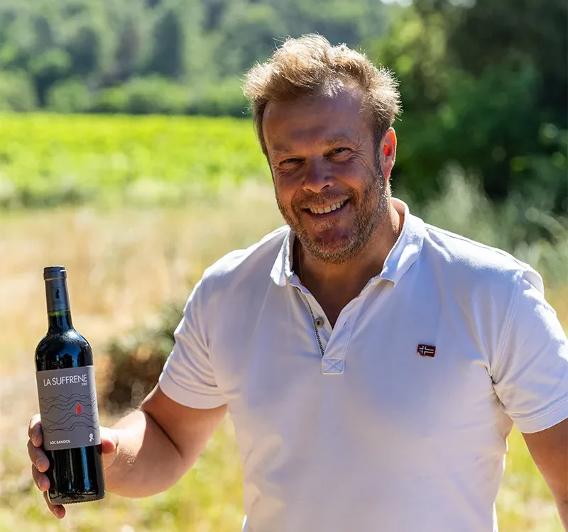 Vigneron du domaine la Suffrene