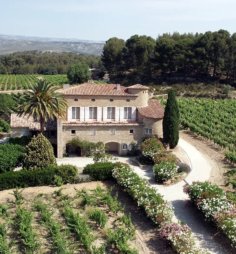 La bâtisse du domaine La Tour du Bon